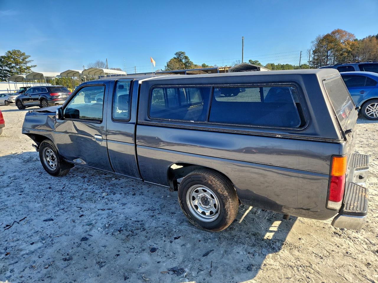 1991 NISSAN TRUCK KING CAB photo 2