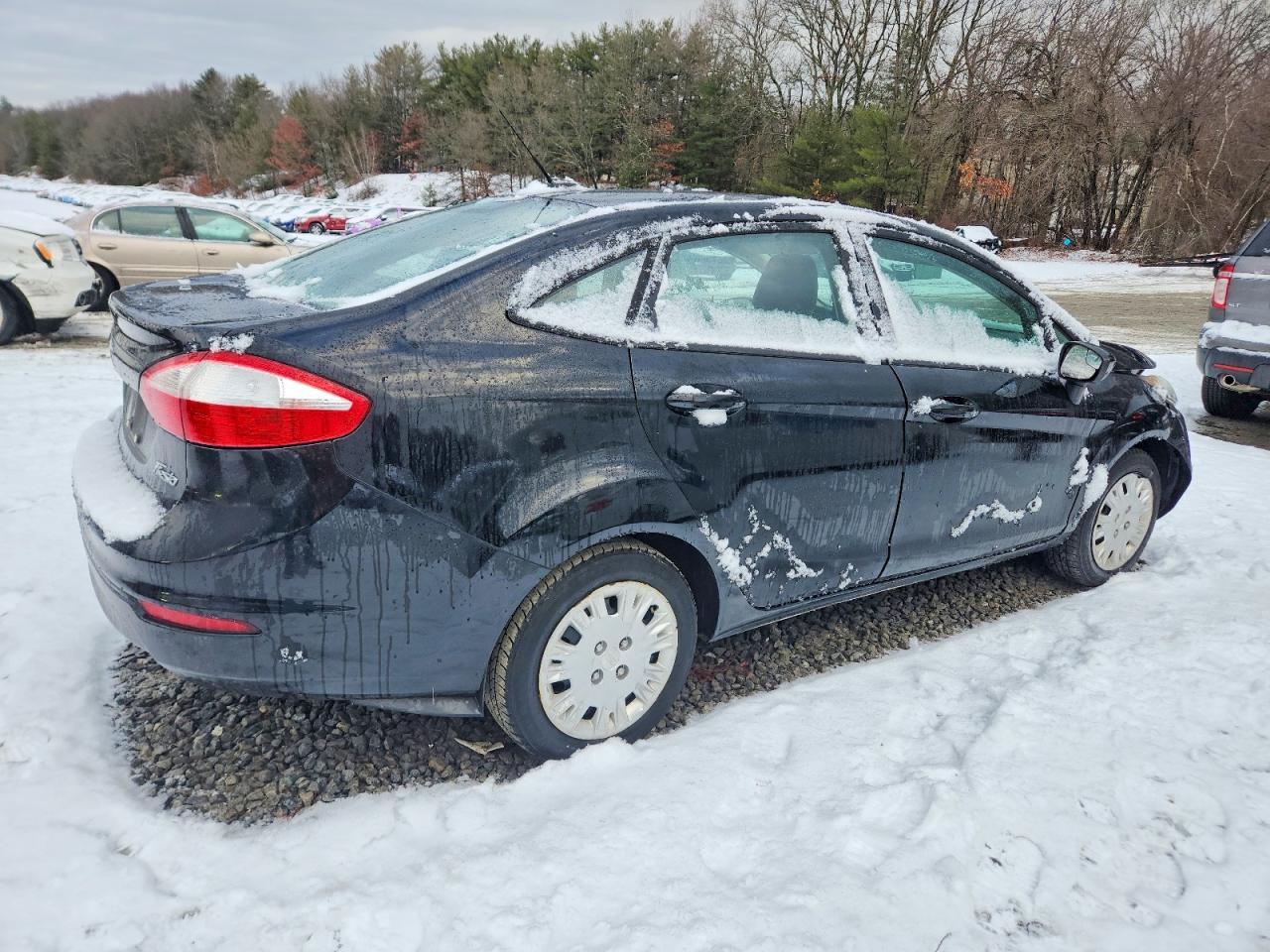 2016 FORD FIESTA S photo 5