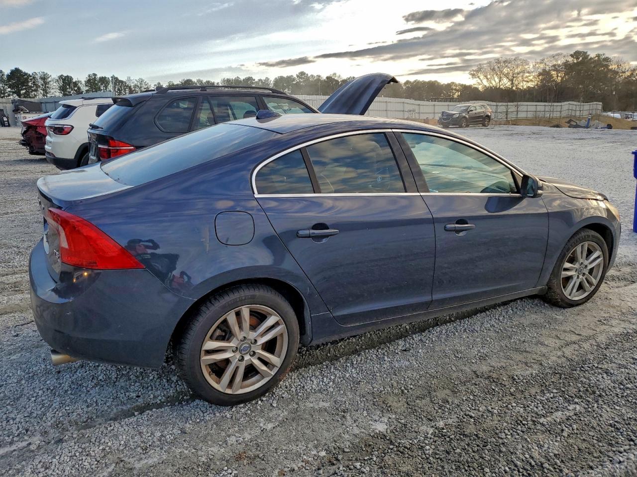2013 VOLVO S60 T5 photo 3