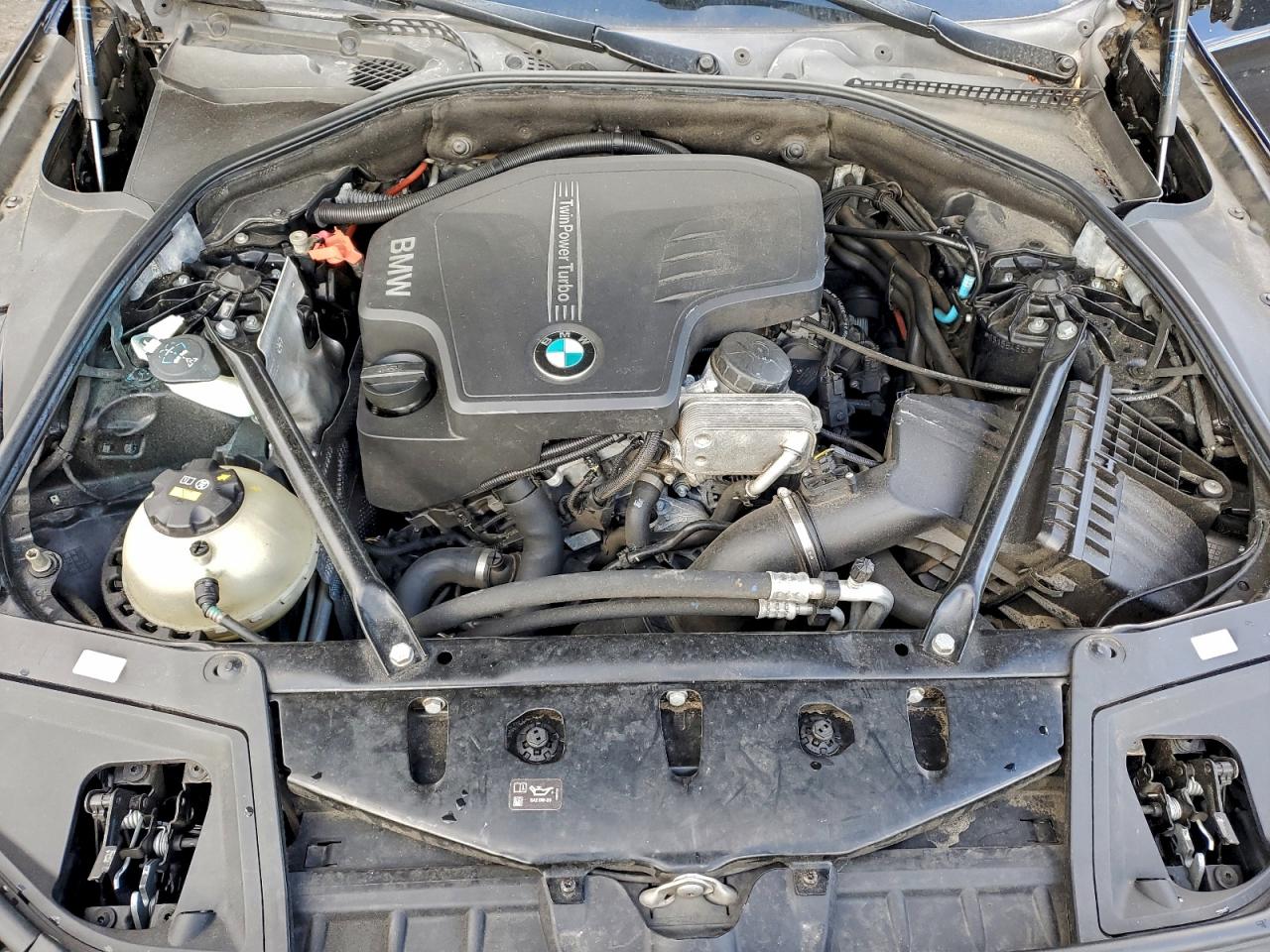 2016 BMW 528 I photo 11