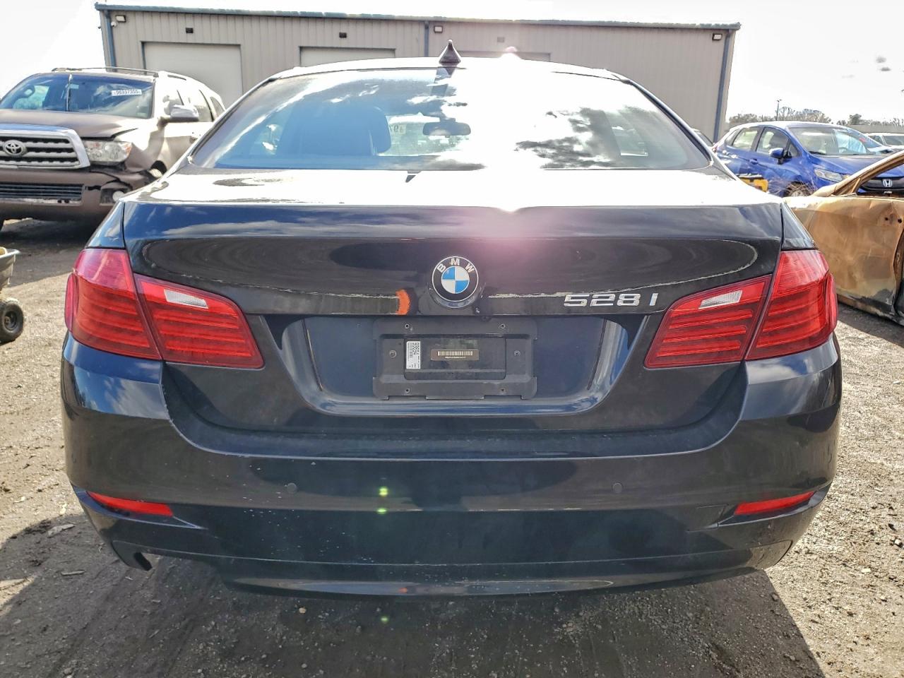 2016 BMW 528 I photo 6