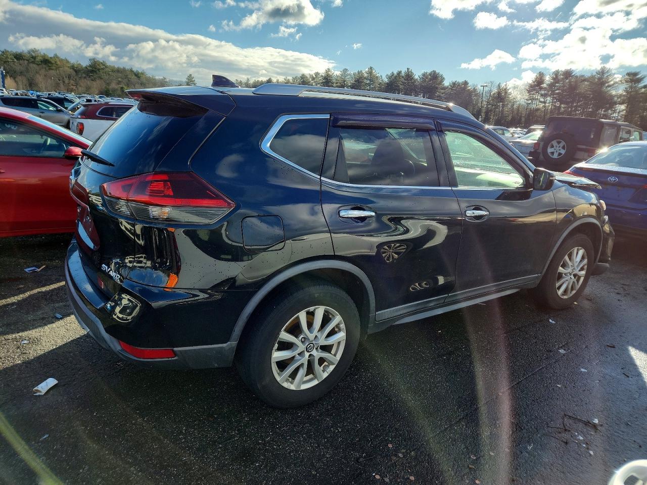2018 NISSAN ROGUE S photo 9