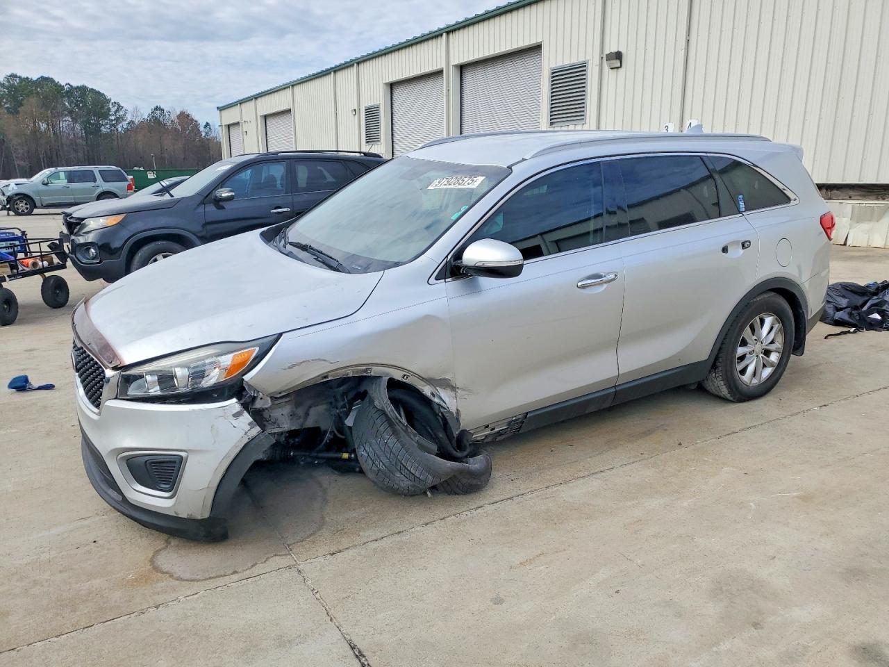 2017 KIA SORENTO