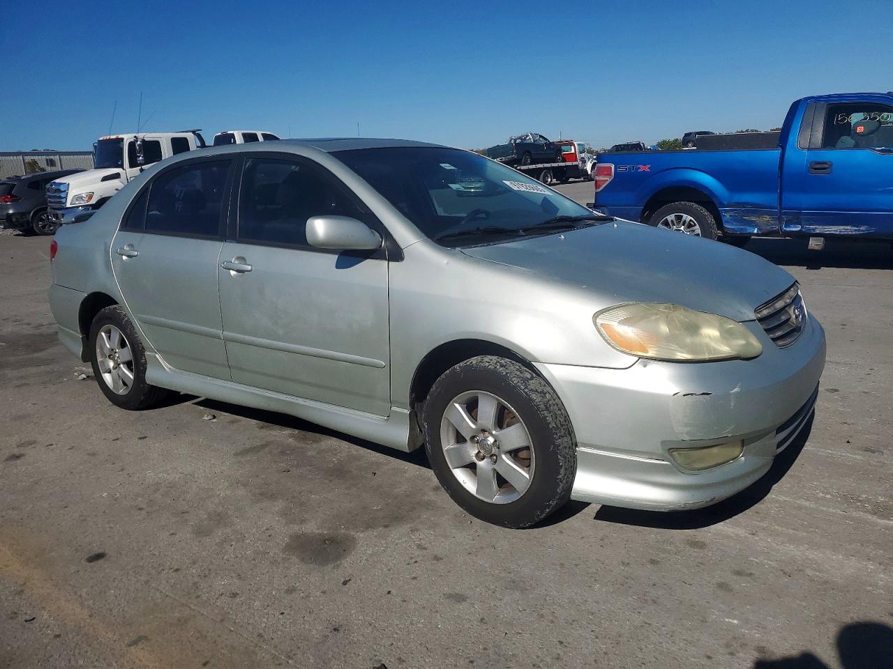 2004 TOYOTA COROLLA CE photo 4