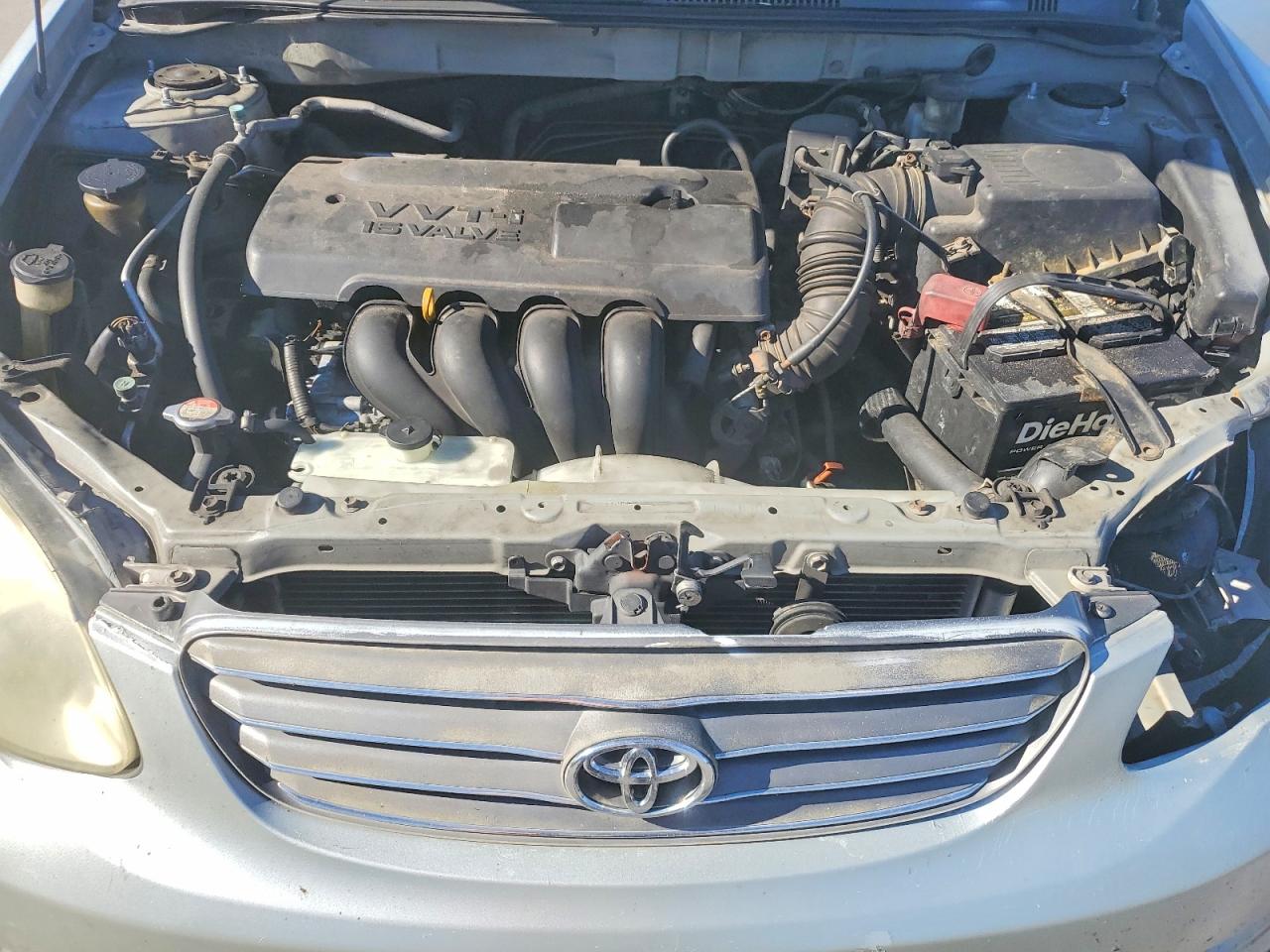 2004 TOYOTA COROLLA CE photo 11