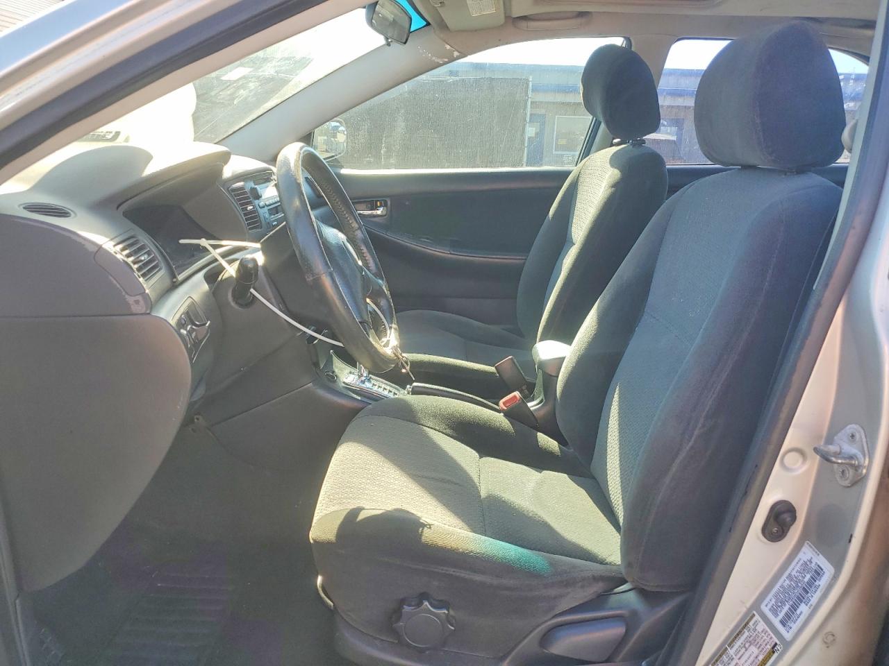 2004 TOYOTA COROLLA CE photo 7