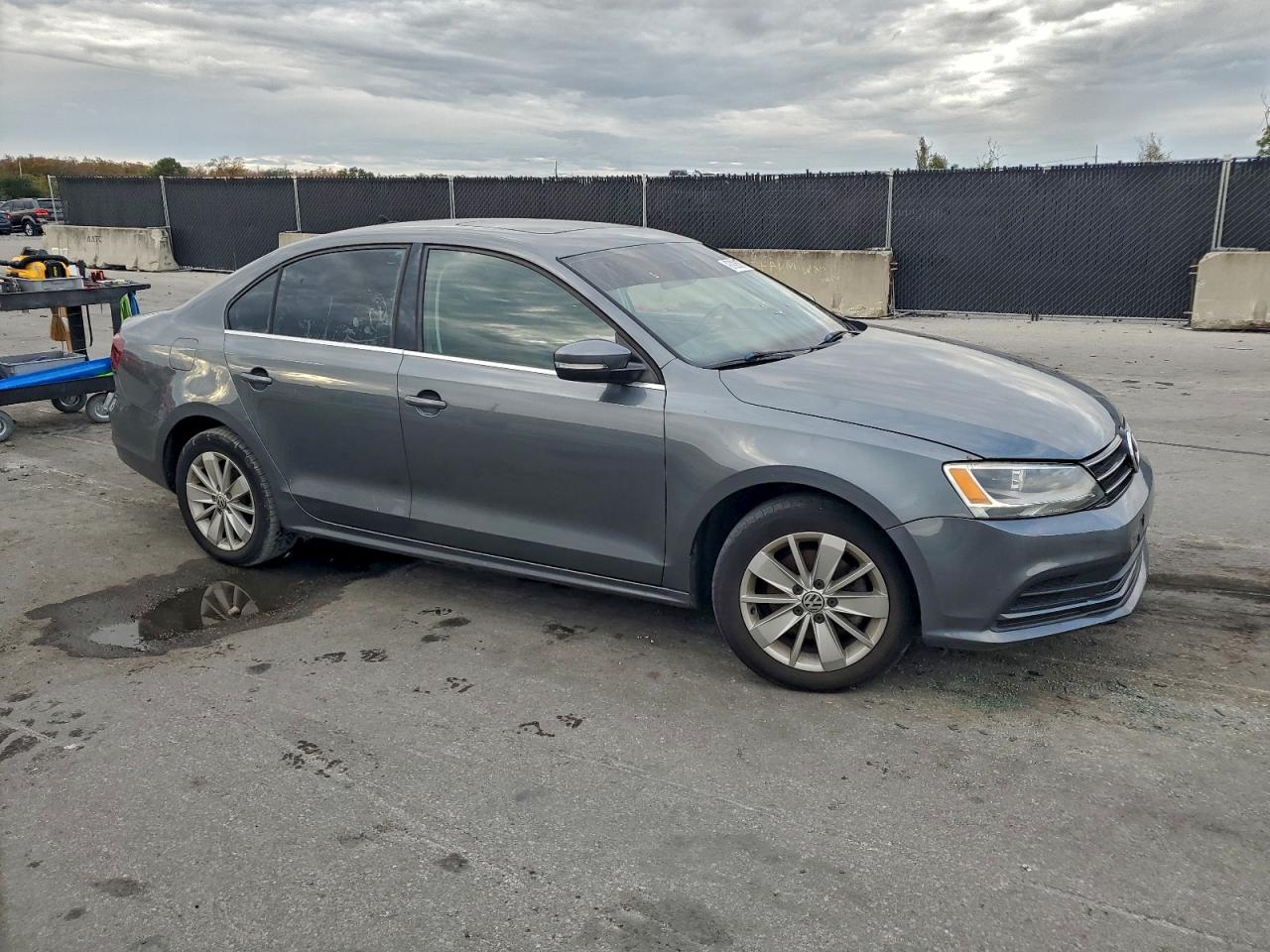 2016 VOLKSWAGEN JETTA SE photo 7