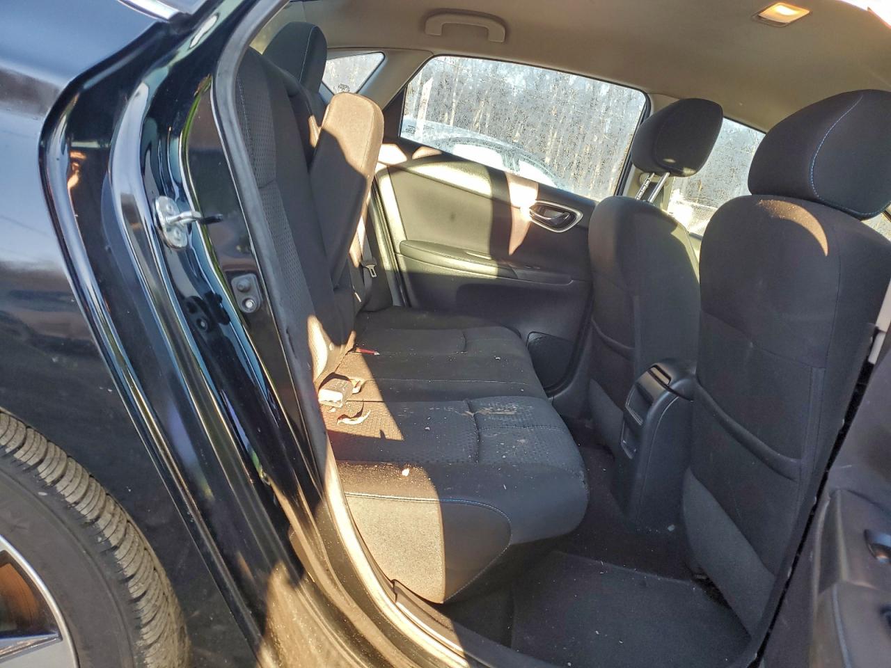 2017 NISSAN SENTRA S photo 19