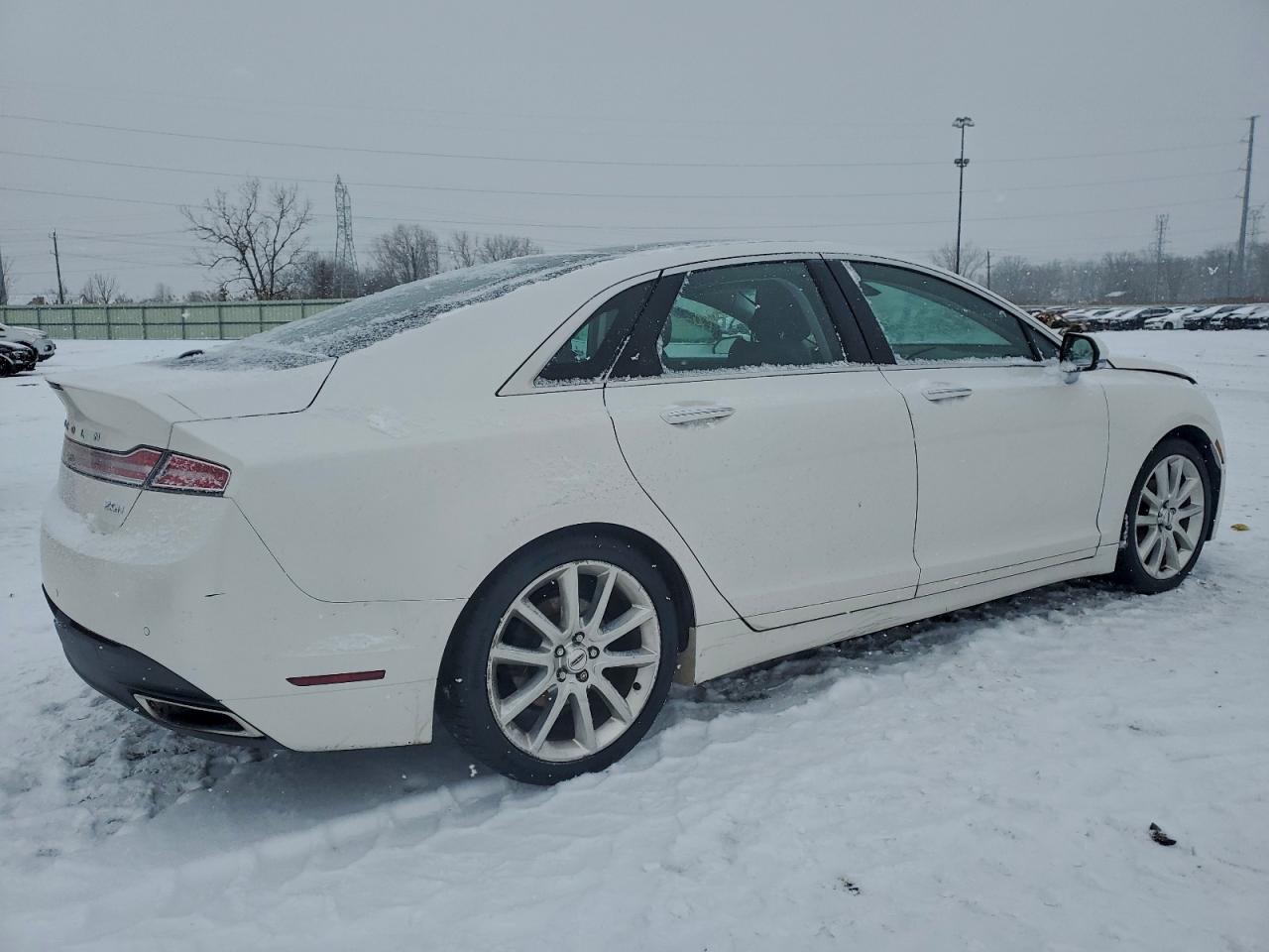 2016 LINCOLN MKZ HYBRID photo 5