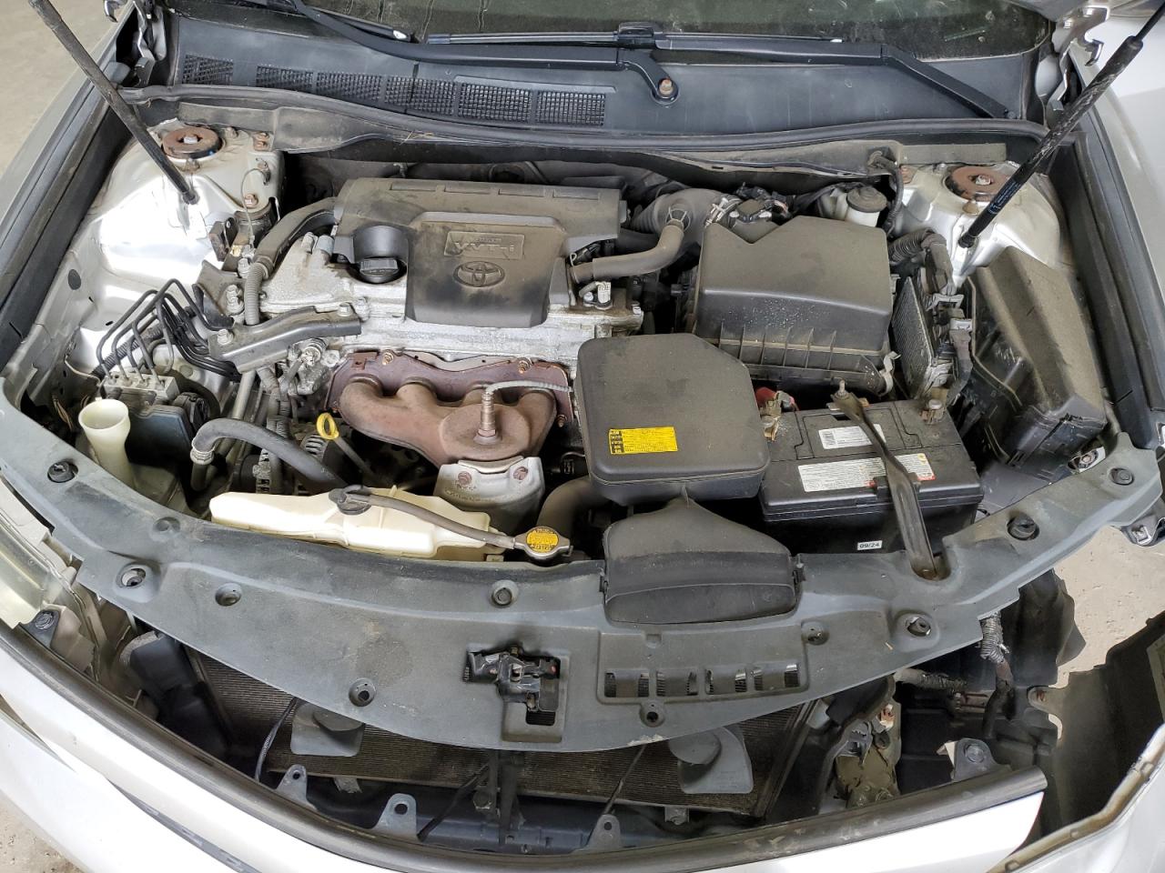 2013 TOYOTA CAMRY L photo 30