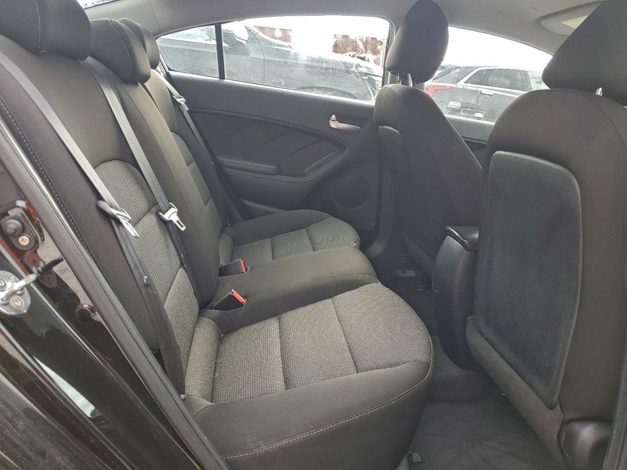 2018 KIA FORTE LX photo 28