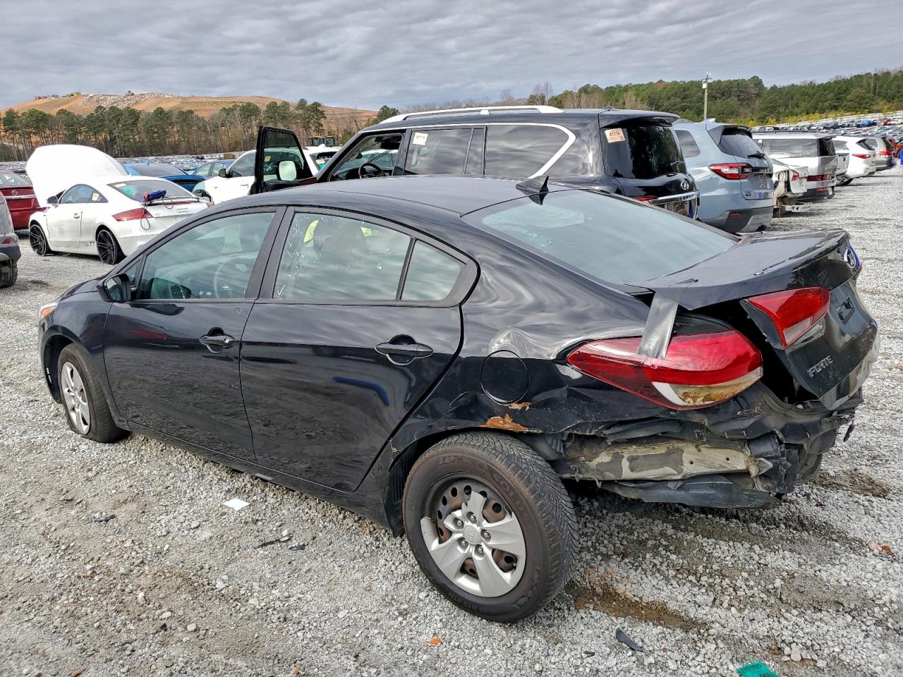 2018 KIA FORTE LX photo 4