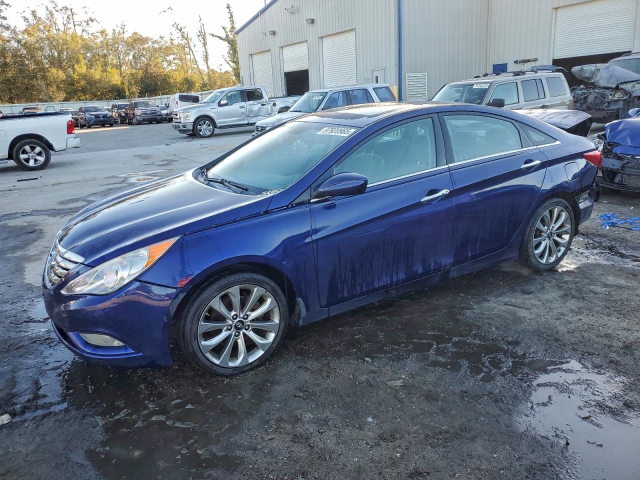 2013 HYUNDAI SONATA