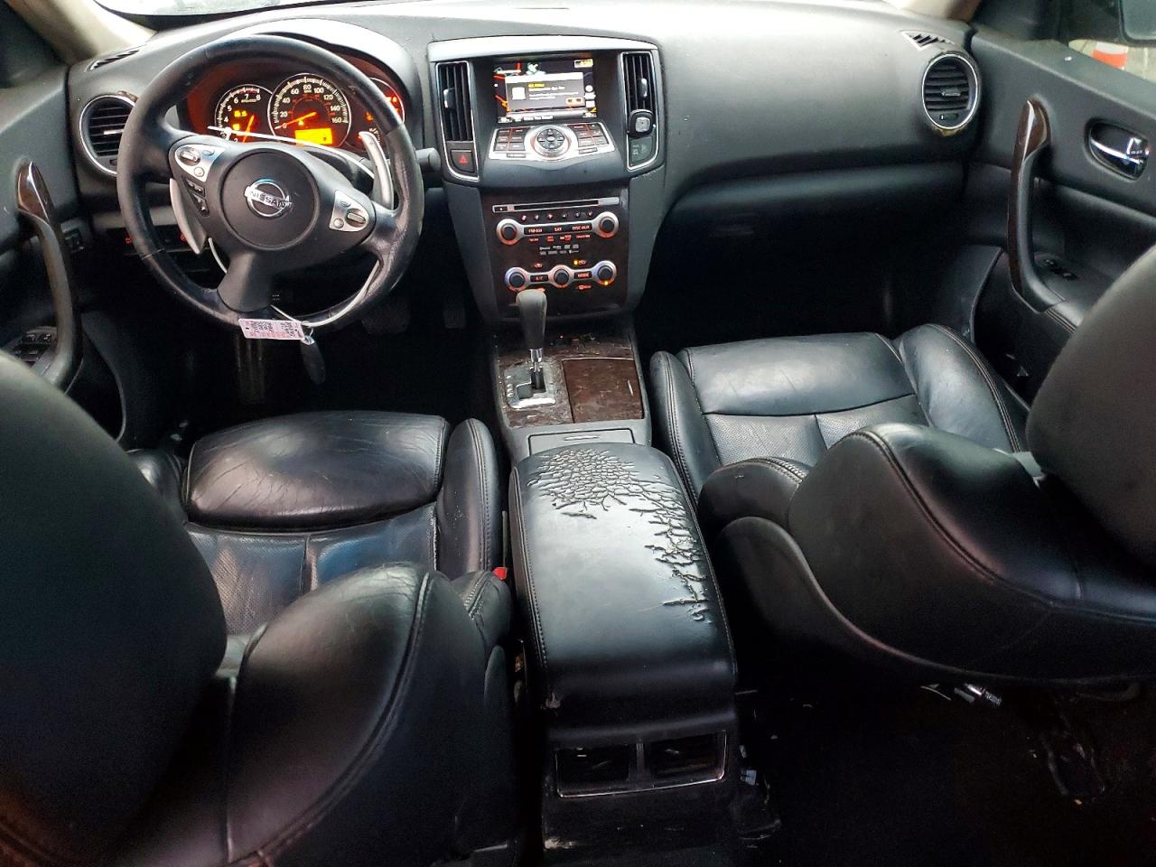 2010 NISSAN MAXIMA S photo 8