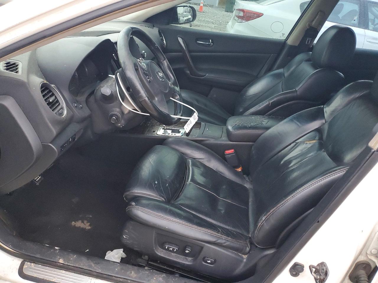 2010 NISSAN MAXIMA S photo 7
