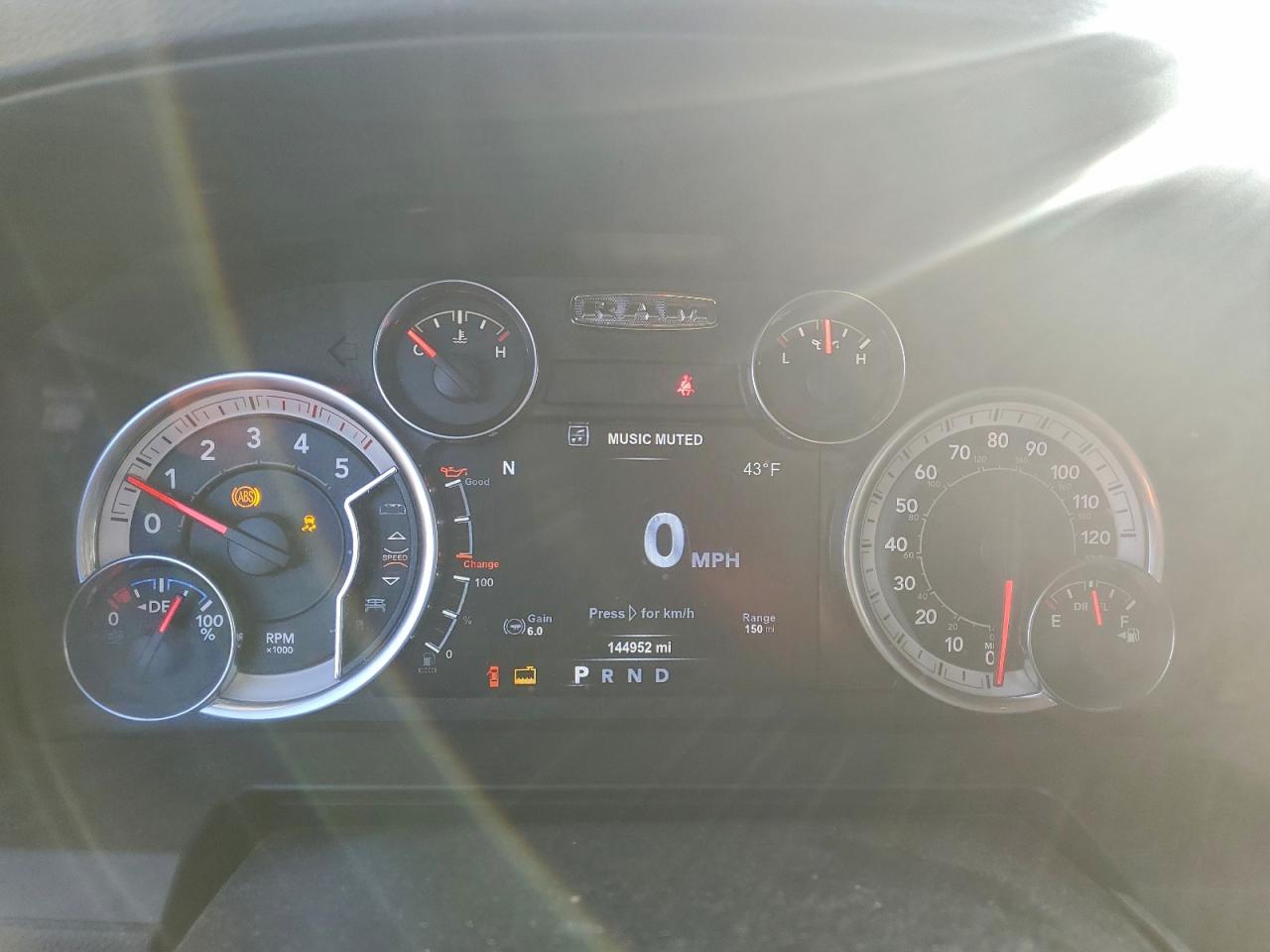 2018 RAM 3500 LARAMIE photo 25