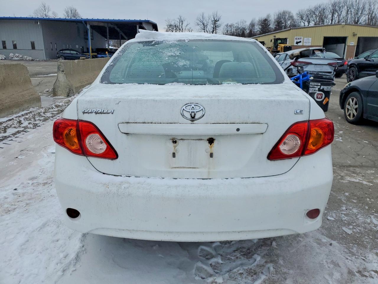2010 TOYOTA COROLLA photo 21