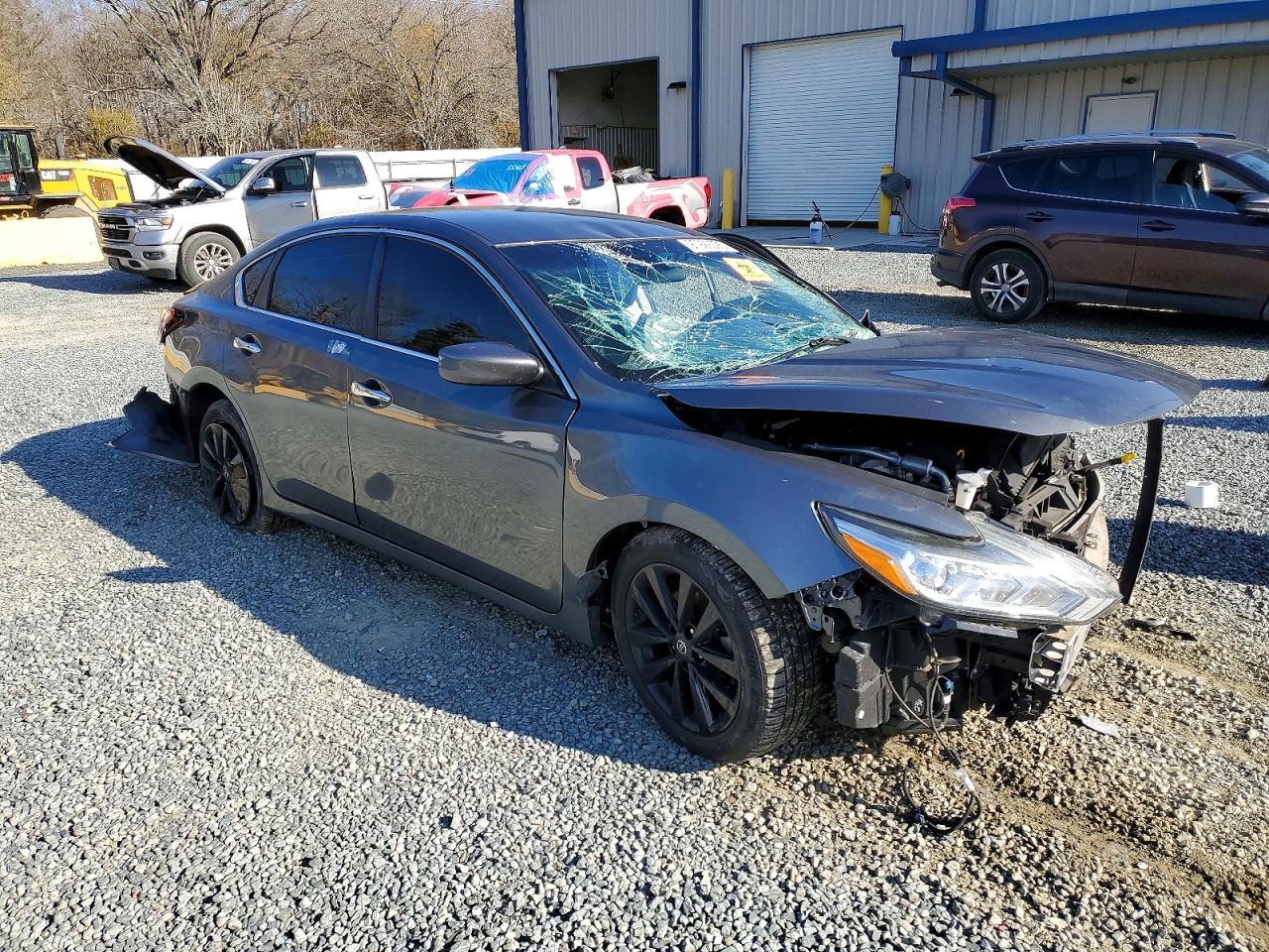 2018 NISSAN ALTIMA 2.5 photo 7