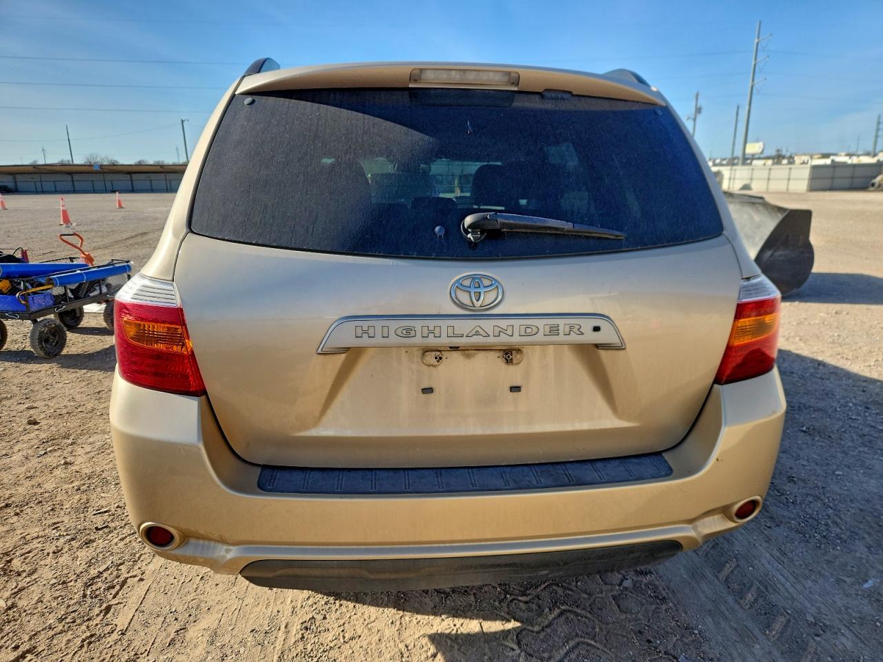 2010 TOYOTA HIGHLANDER SE photo 21