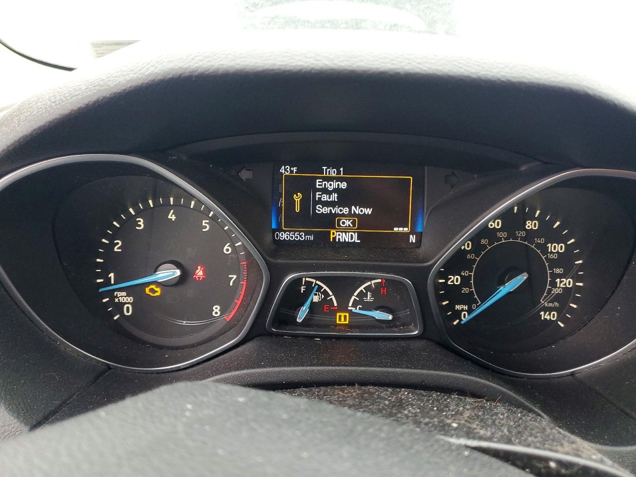 2018 FORD FOCUS SE photo 17