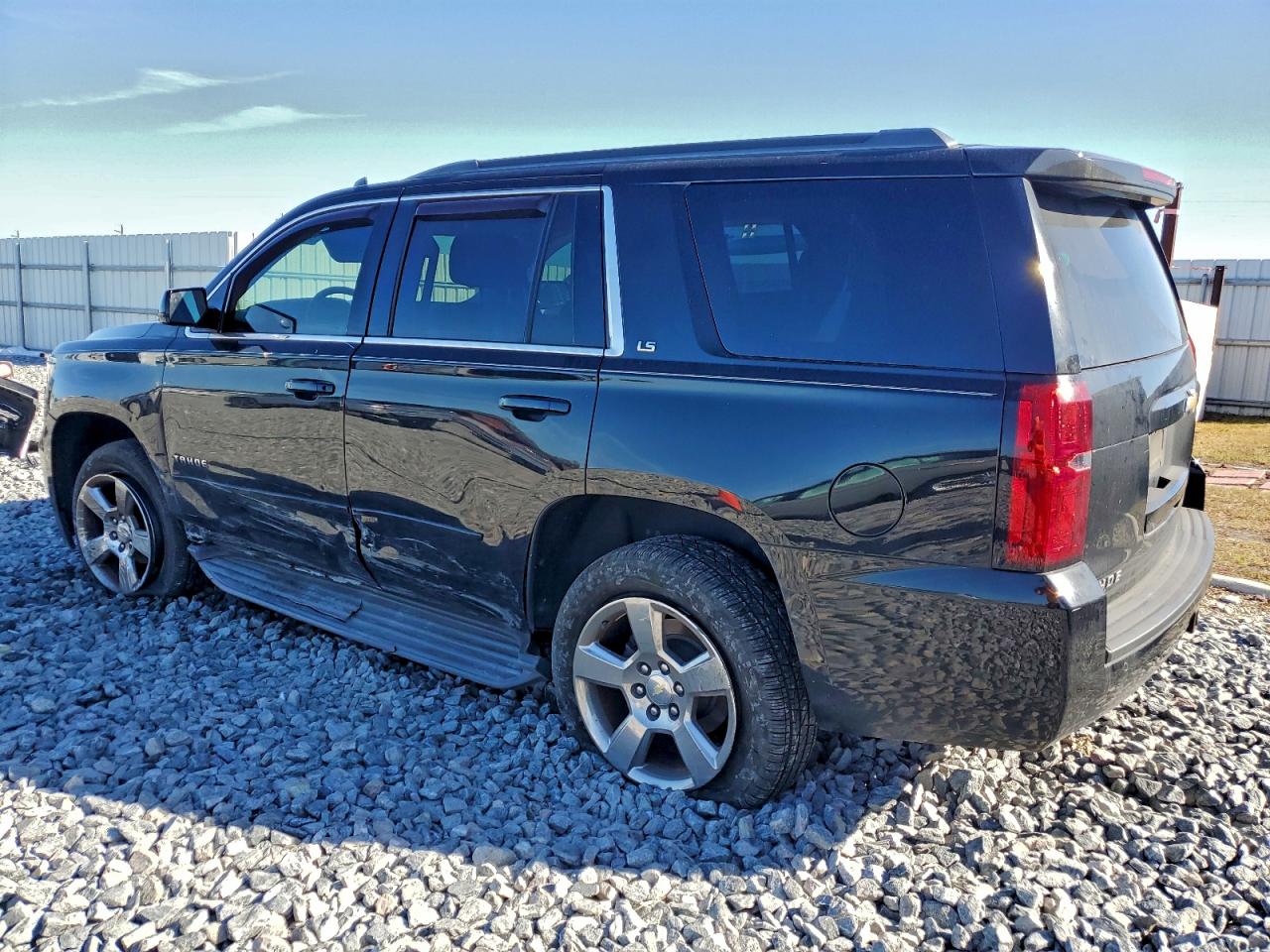 2016 CHEVROLET TAHOE C1500 LS photo 4