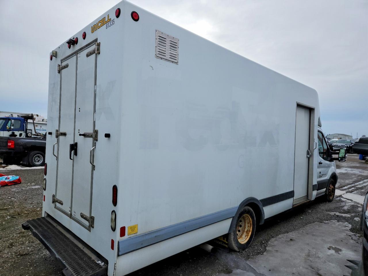 2017 FORD TRANSIT T-350 HD photo 3