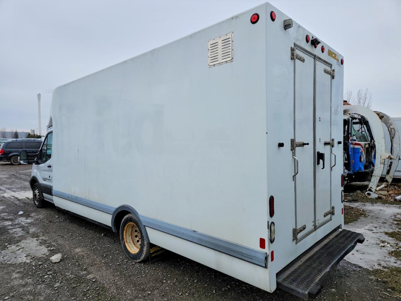 2017 FORD TRANSIT T-350 HD photo 2