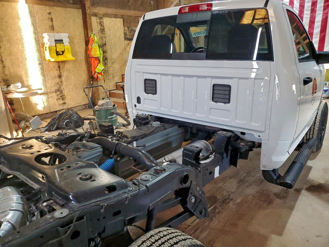 2025 RAM 2500 TRADESMAN photo 19