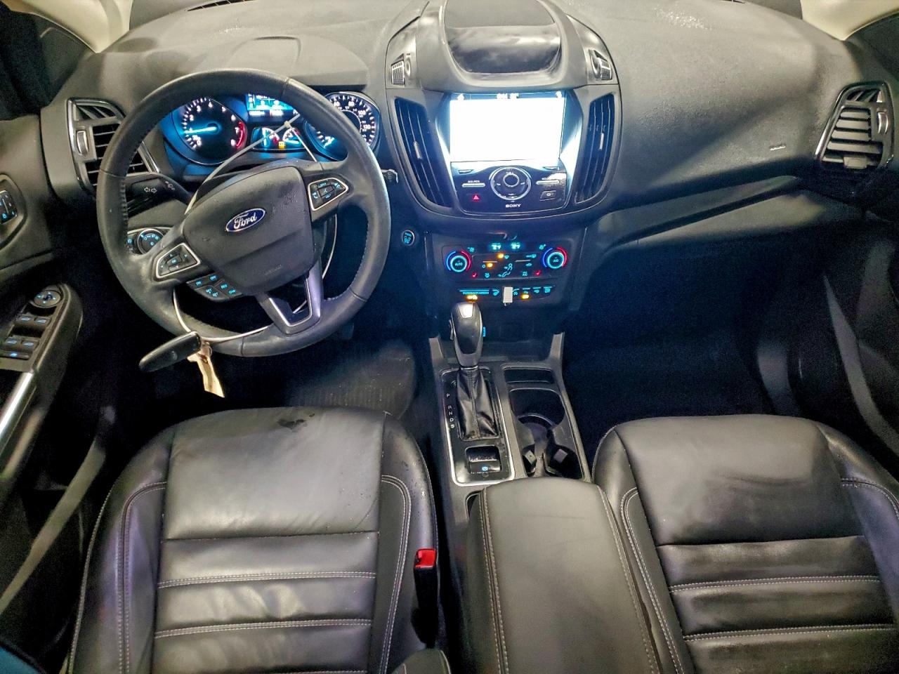 2019 FORD ESCAPE TITANIUM photo 15