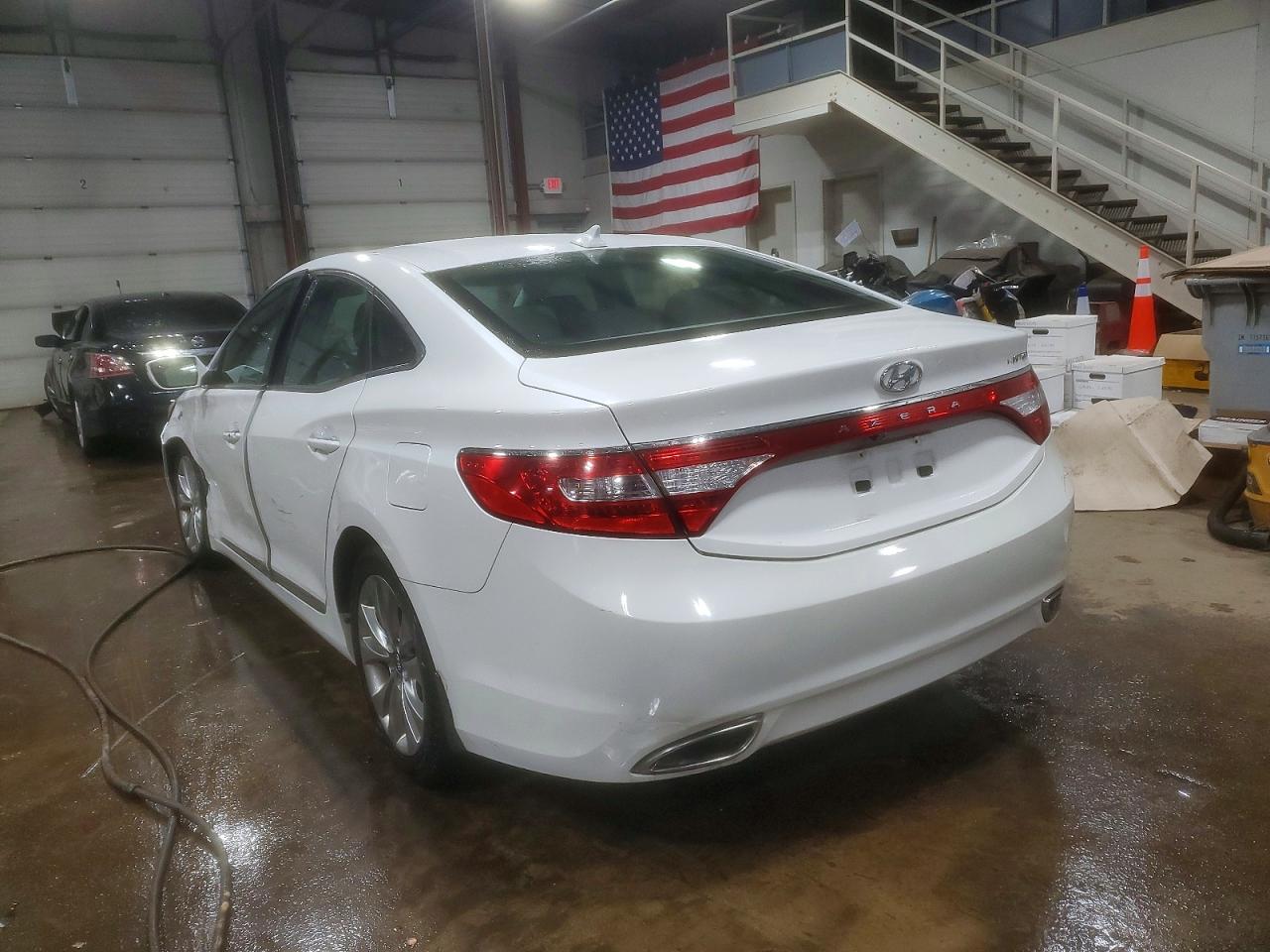 2014 HYUNDAI AZERA LIMITED photo 2