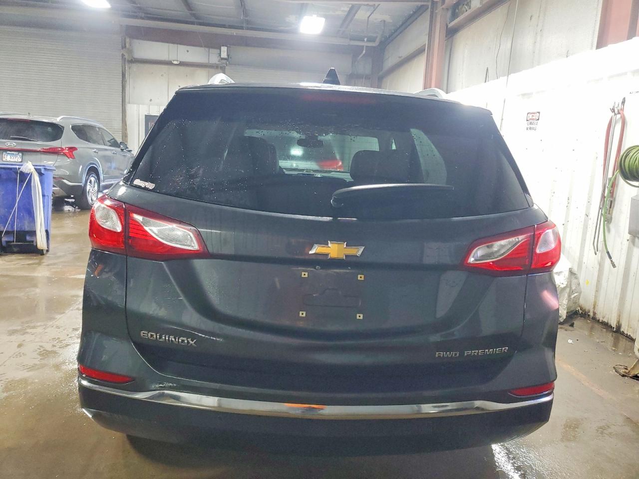 2020 CHEVROLET EQUINOX PREMIER photo 11