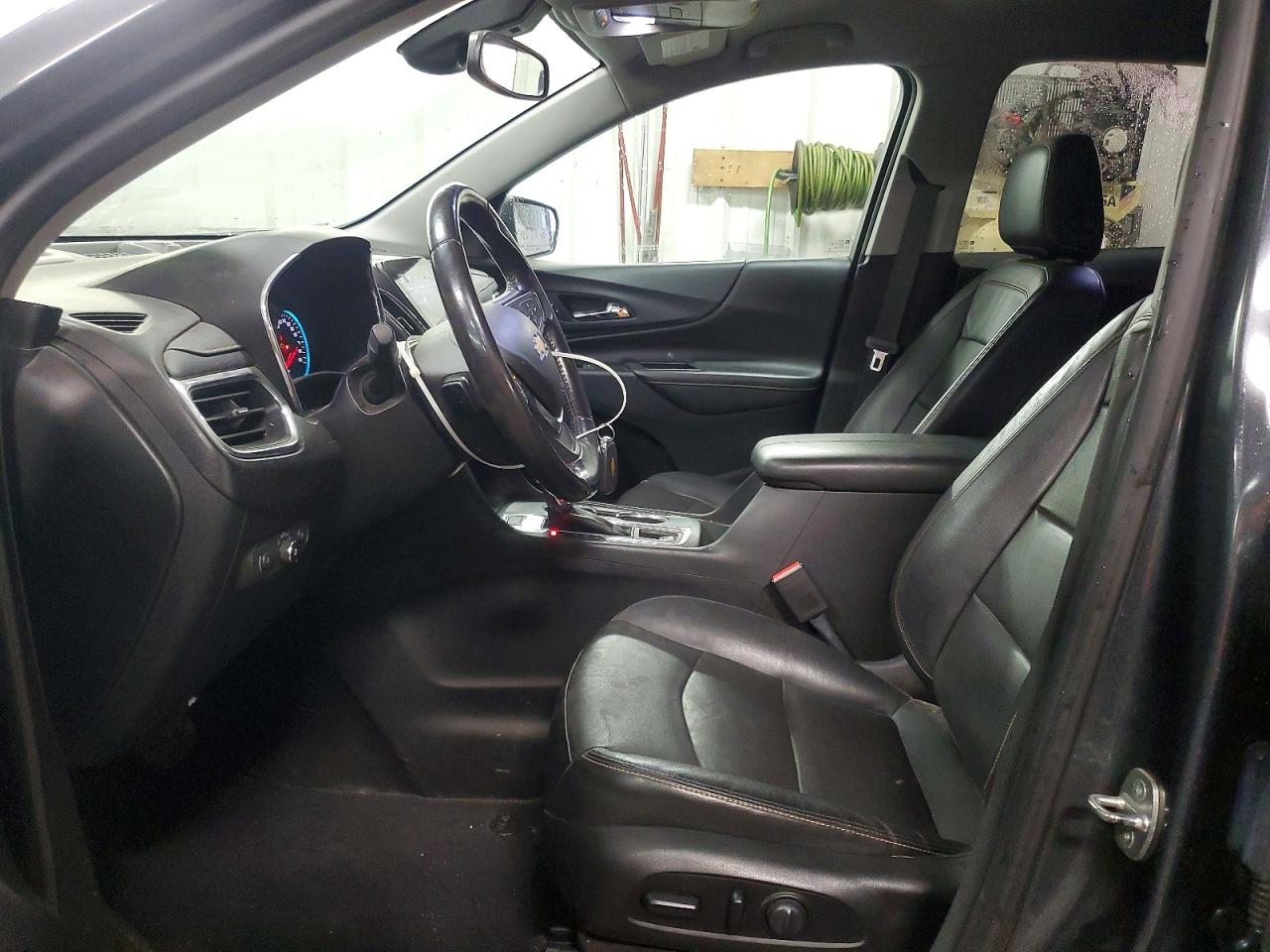 2020 CHEVROLET EQUINOX PREMIER photo 13