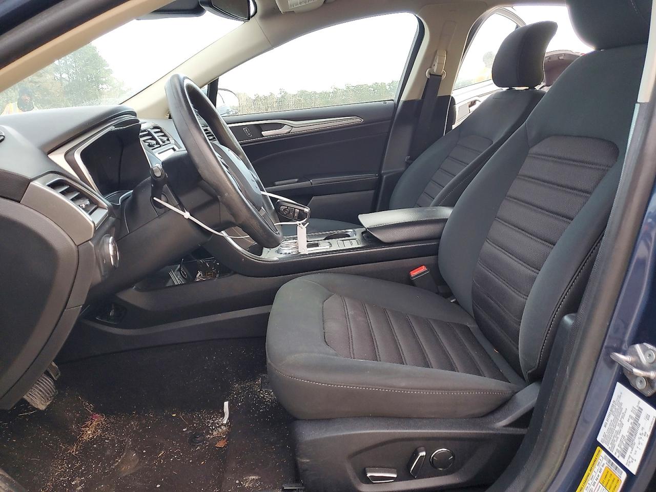 2019 FORD FUSION SE photo 13
