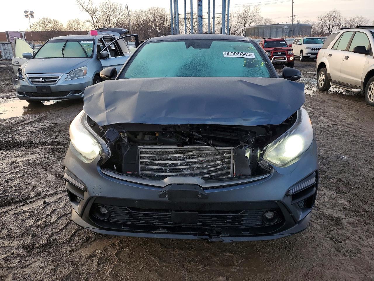 2021 KIA FORTE GT photo 9