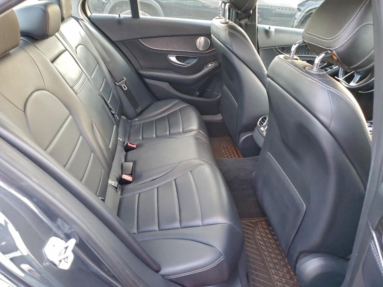 2015 MERCEDES-BENZ C 300 4MATIC photo 10