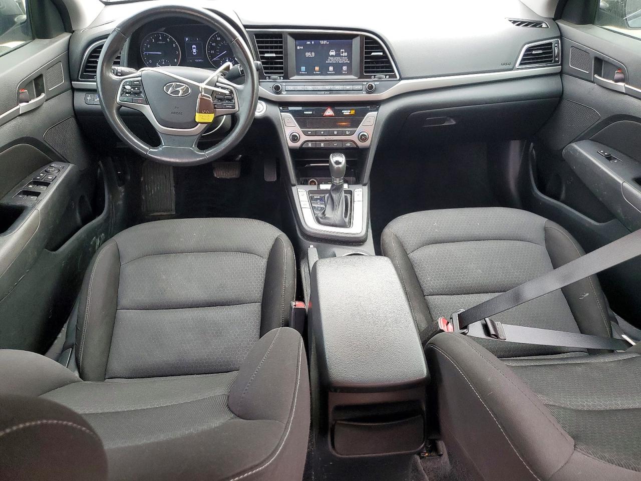 2018 HYUNDAI ELANTRA VALUE EDITION photo 8