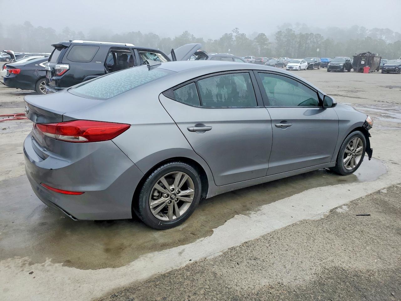 2018 HYUNDAI ELANTRA VALUE EDITION photo 3