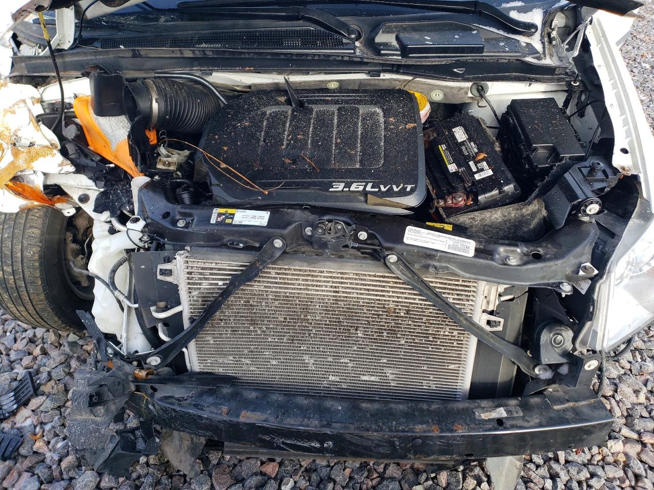 2015 CHRYSLER TOWN & COUNTRY TOURING L photo 23