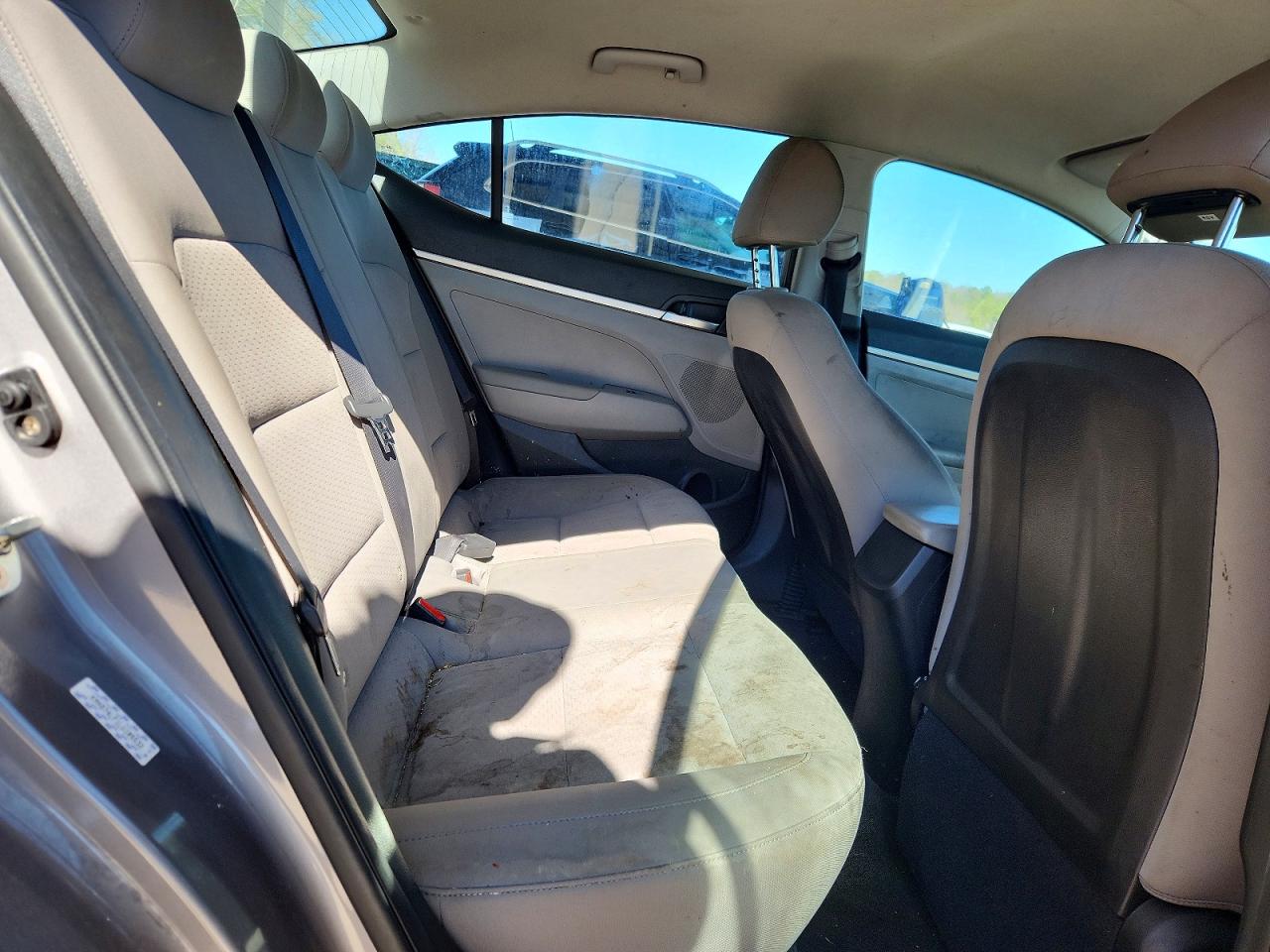 2020 HYUNDAI ELANTRA SE photo 10