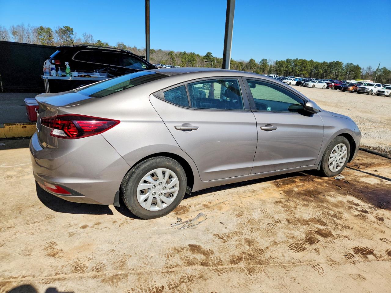 2020 HYUNDAI ELANTRA SE photo 3