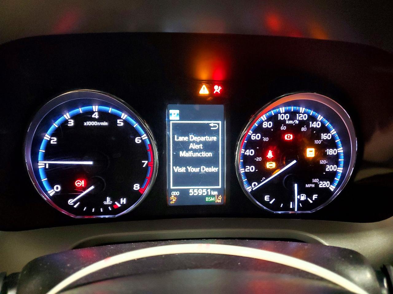 2017 TOYOTA RAV4 XLE photo 9