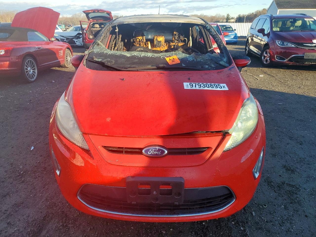 2012 FORD FIESTA SES photo 5