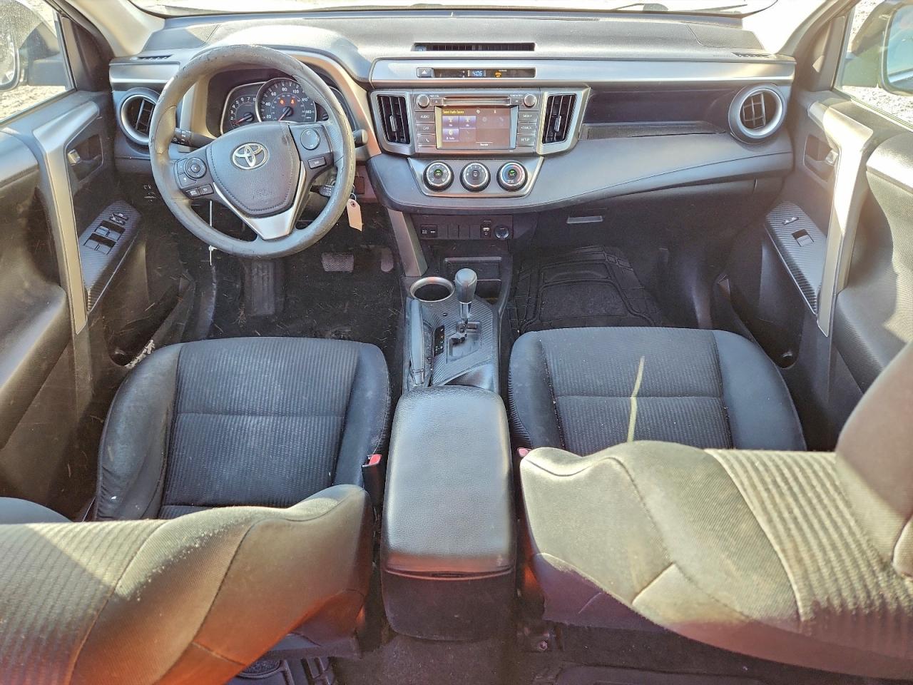 2015 TOYOTA RAV4 LE photo 8