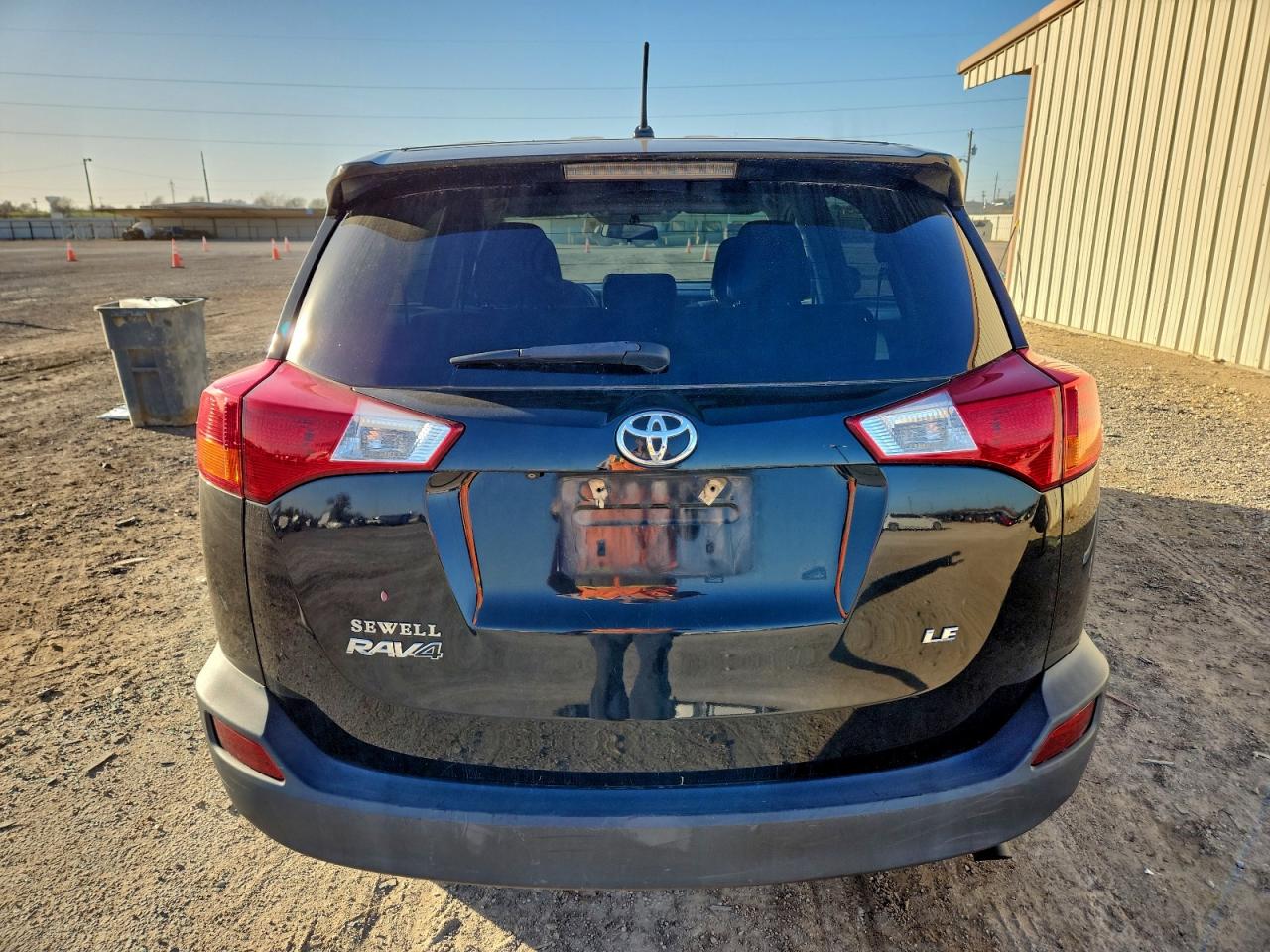 2015 TOYOTA RAV4 LE photo 6