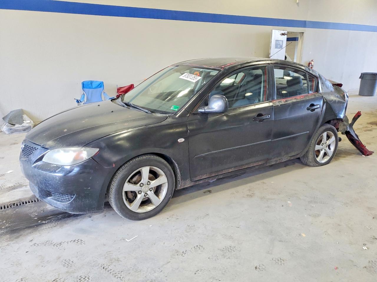 2005 MAZDA 3