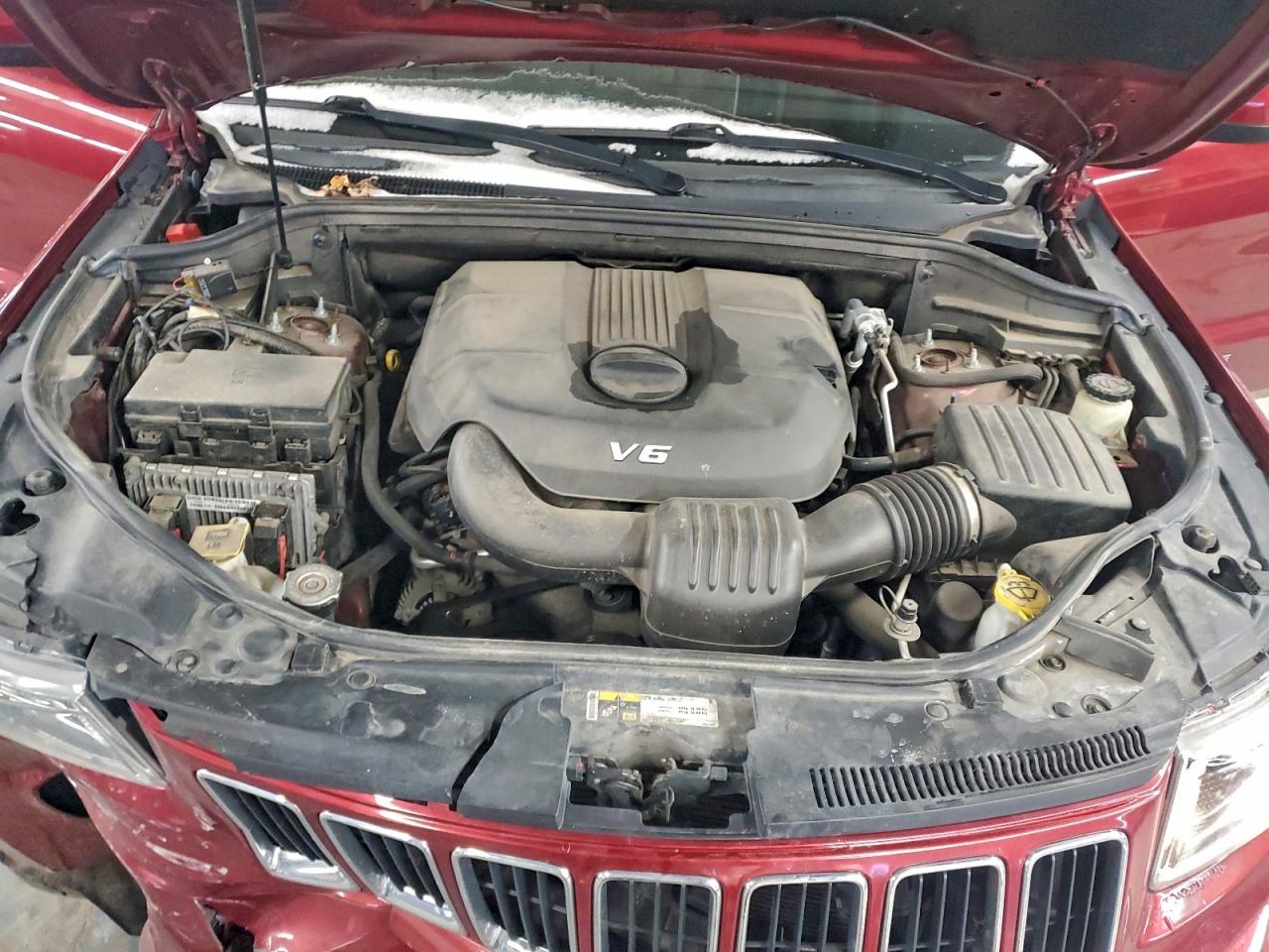 2014 JEEP GRAND CHEROKEE LAREDO photo 12