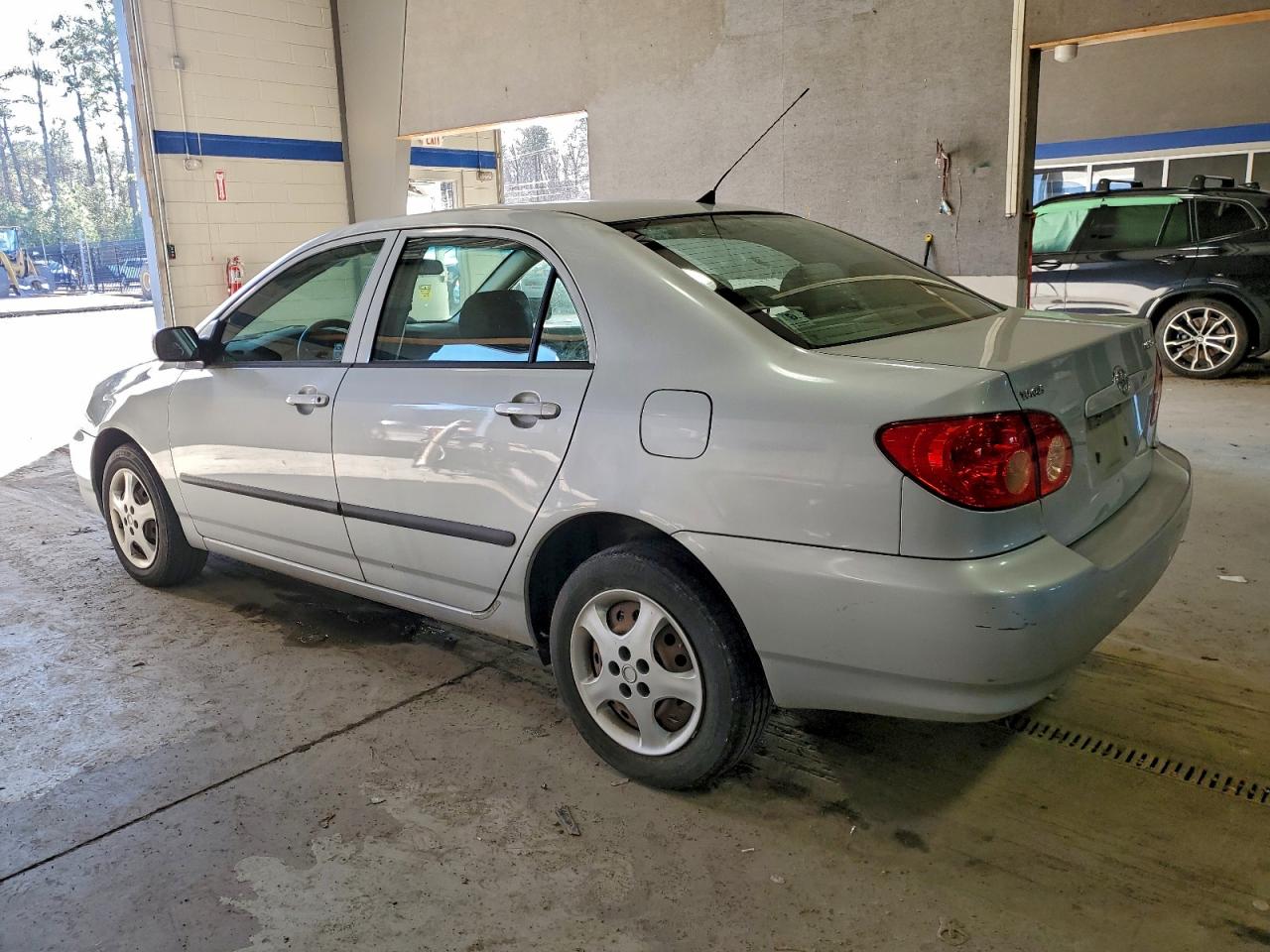 2006 TOYOTA COROLLA CE photo 3