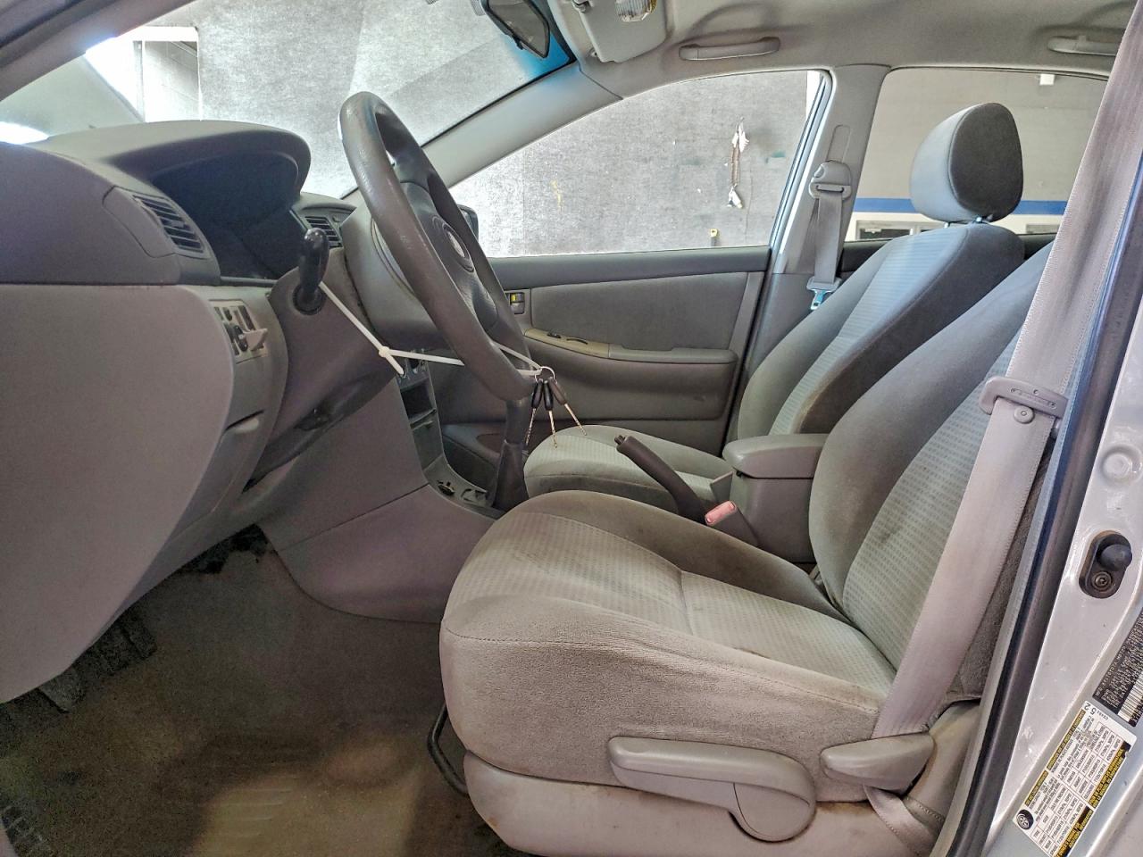 2006 TOYOTA COROLLA CE photo 13