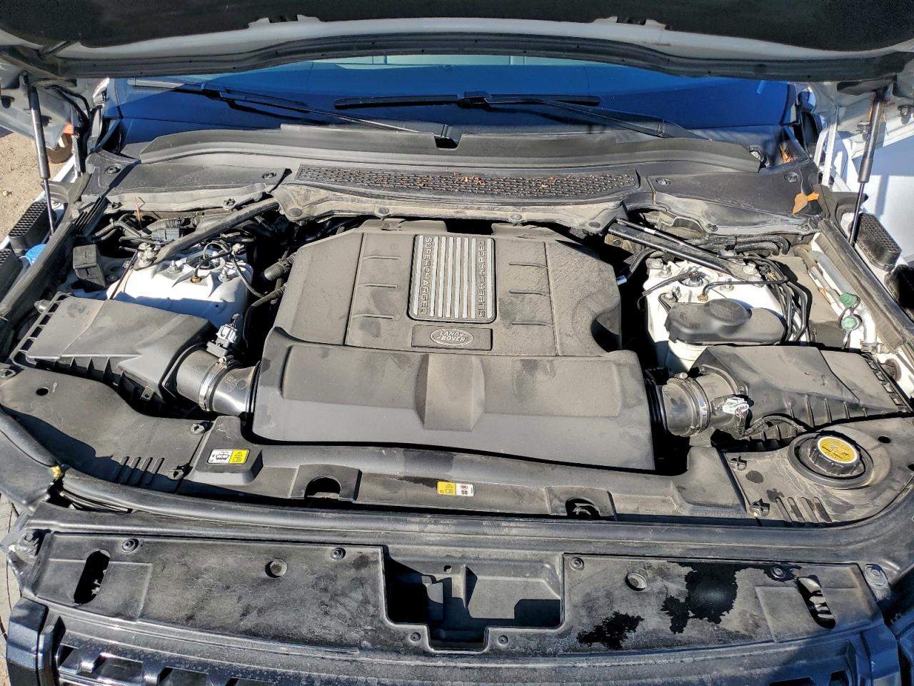 2017 LAND ROVER RANGE ROVER SUPERCHARGED photo 21
