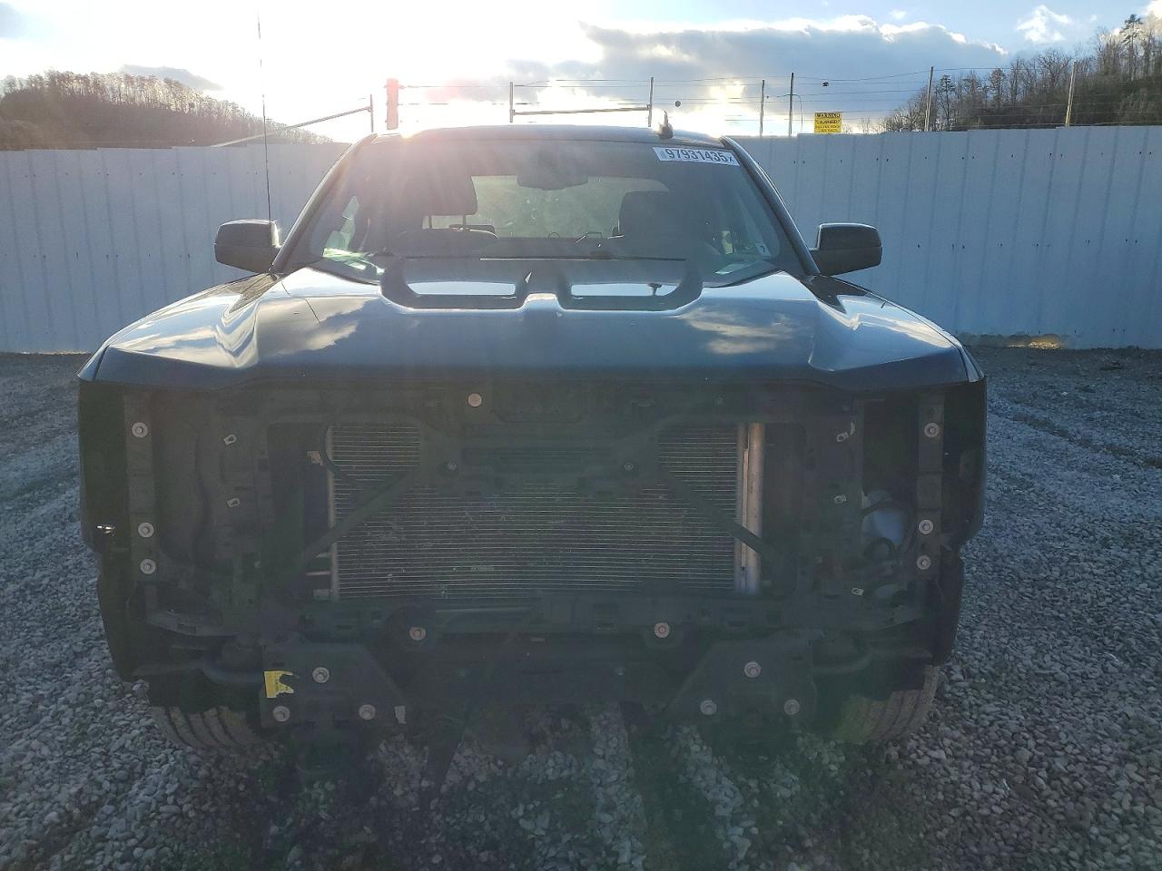 2016 CHEVROLET SILVERADO K1500 LT photo 5